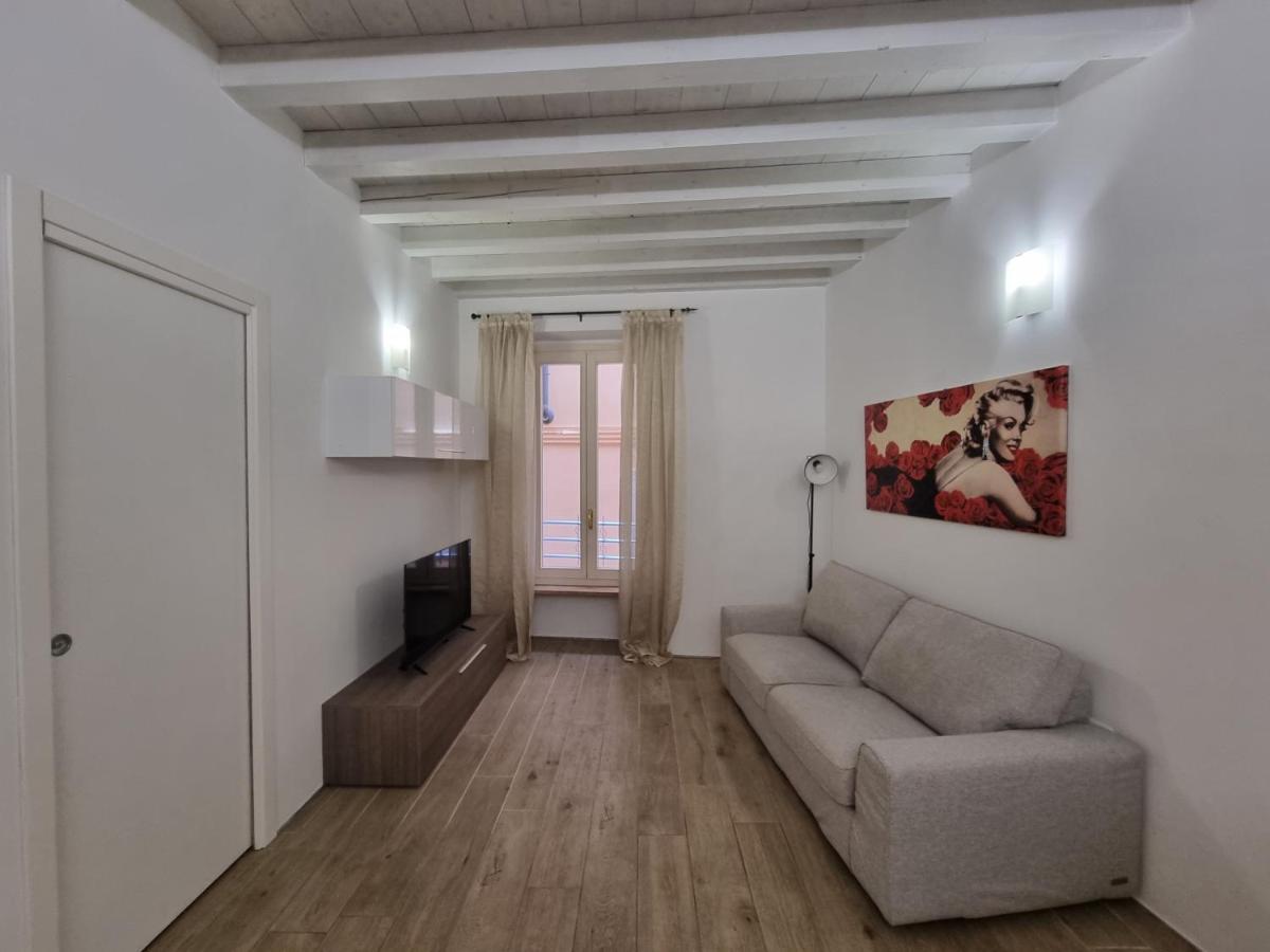 Profumo Di Lago Desenzano-By Goccia Di Lago ديسينسانو ديل غاردا المظهر الخارجي الصورة